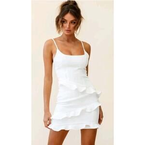 NWT Selfie Leslie Frilled To Meet You White Mini Dress Sz M